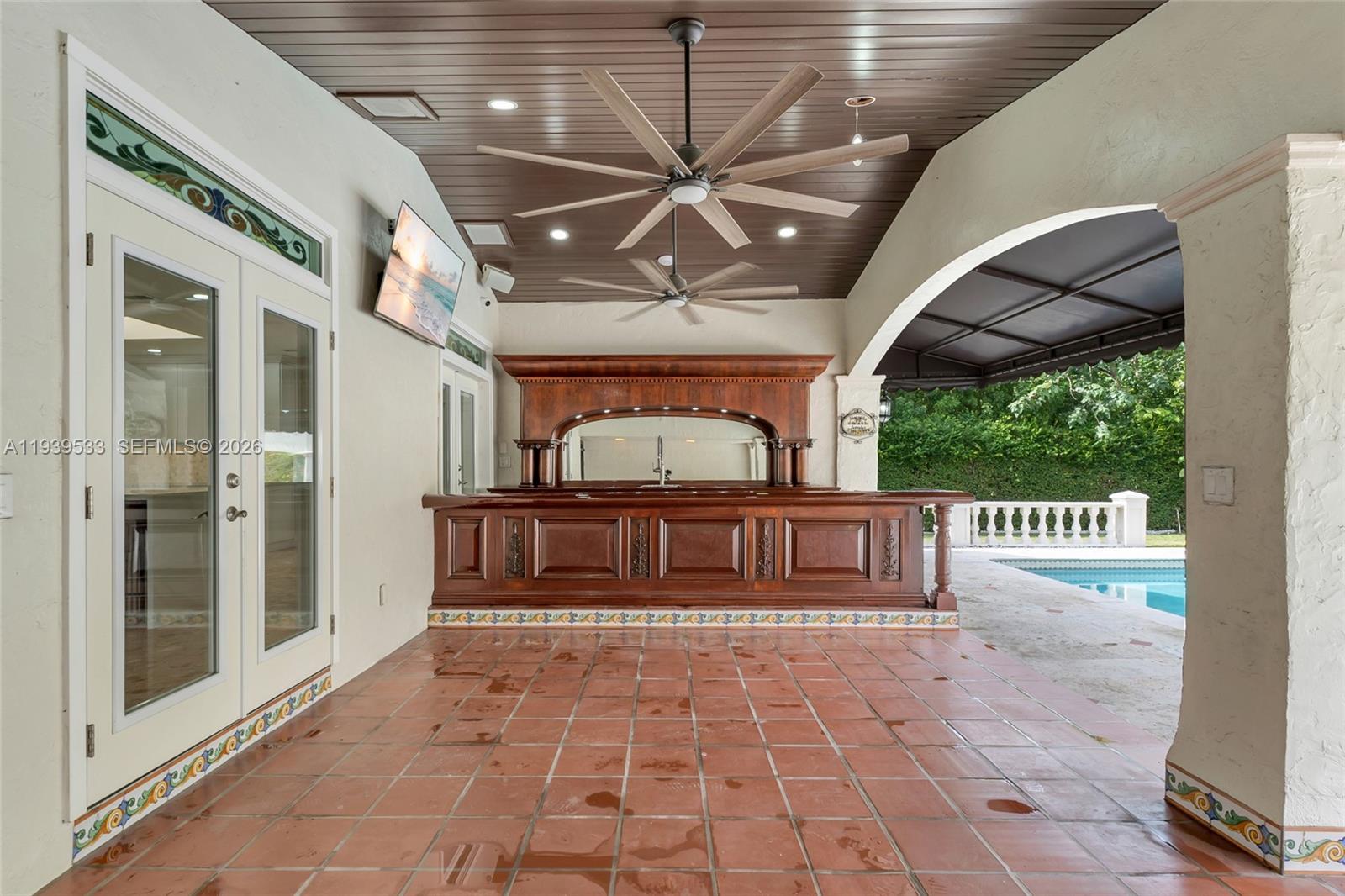 BIRD ROAD FARMSITES - Residential