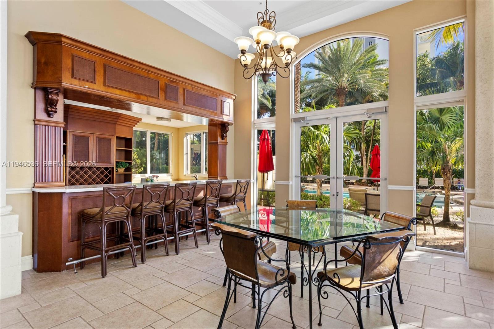 PORTO BELLAGIO CONDO - Residential