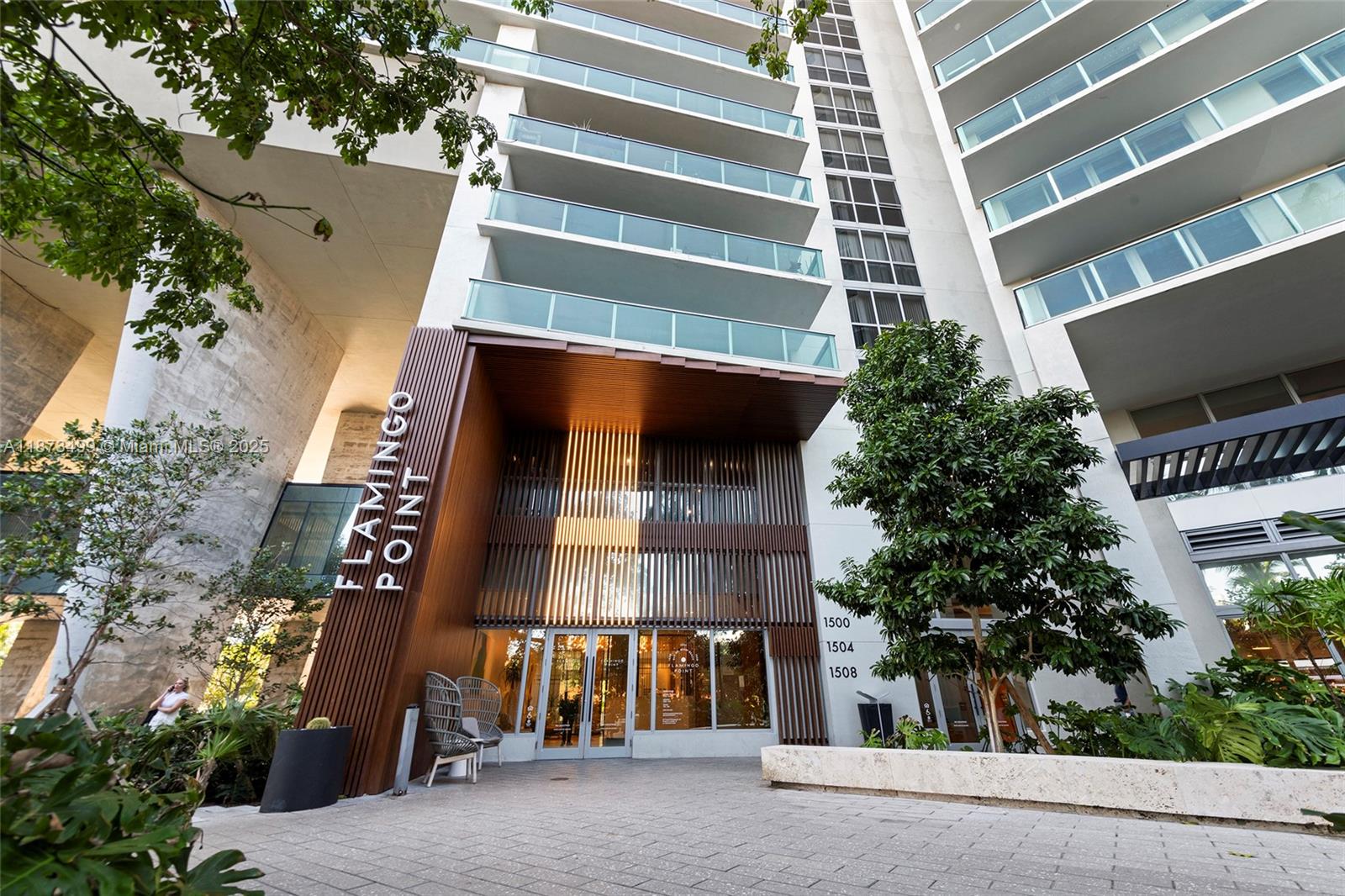 FLAMINGO SOUTH BEACH I CO - Residential