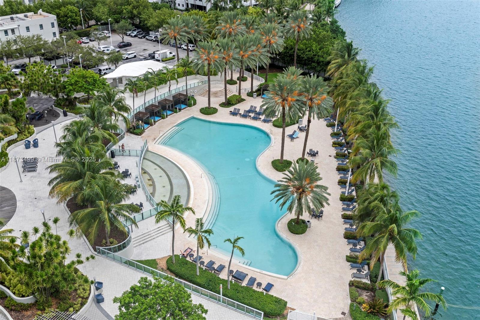 FLAMINGO SOUTH BEACH I CO - Residential