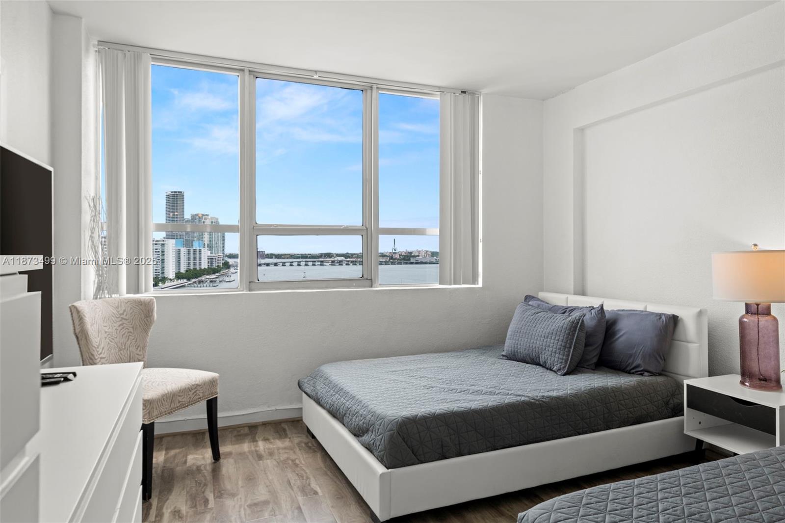 FLAMINGO SOUTH BEACH I CO - Residential