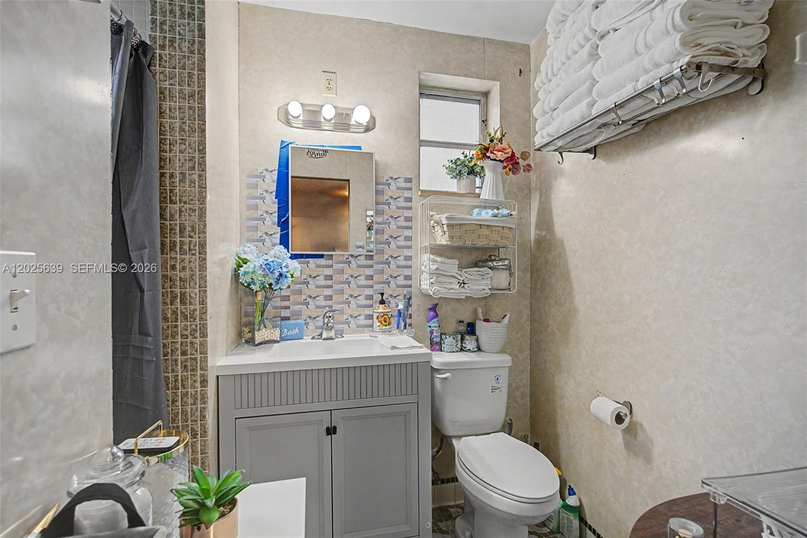 CENTRAL PARK - Residential Income