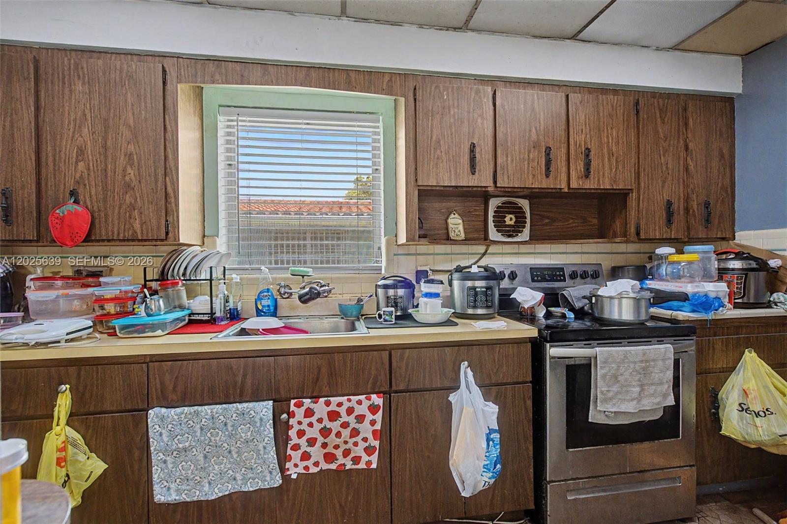 CENTRAL PARK - Residential Income