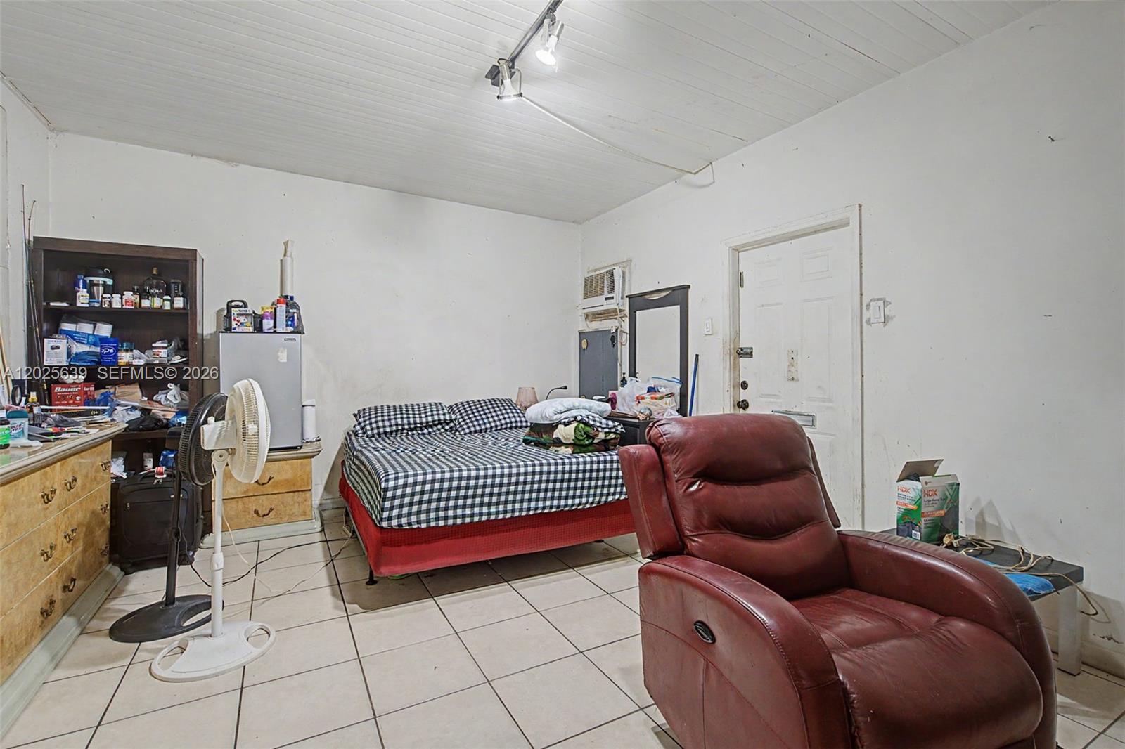 CENTRAL PARK - Residential Income