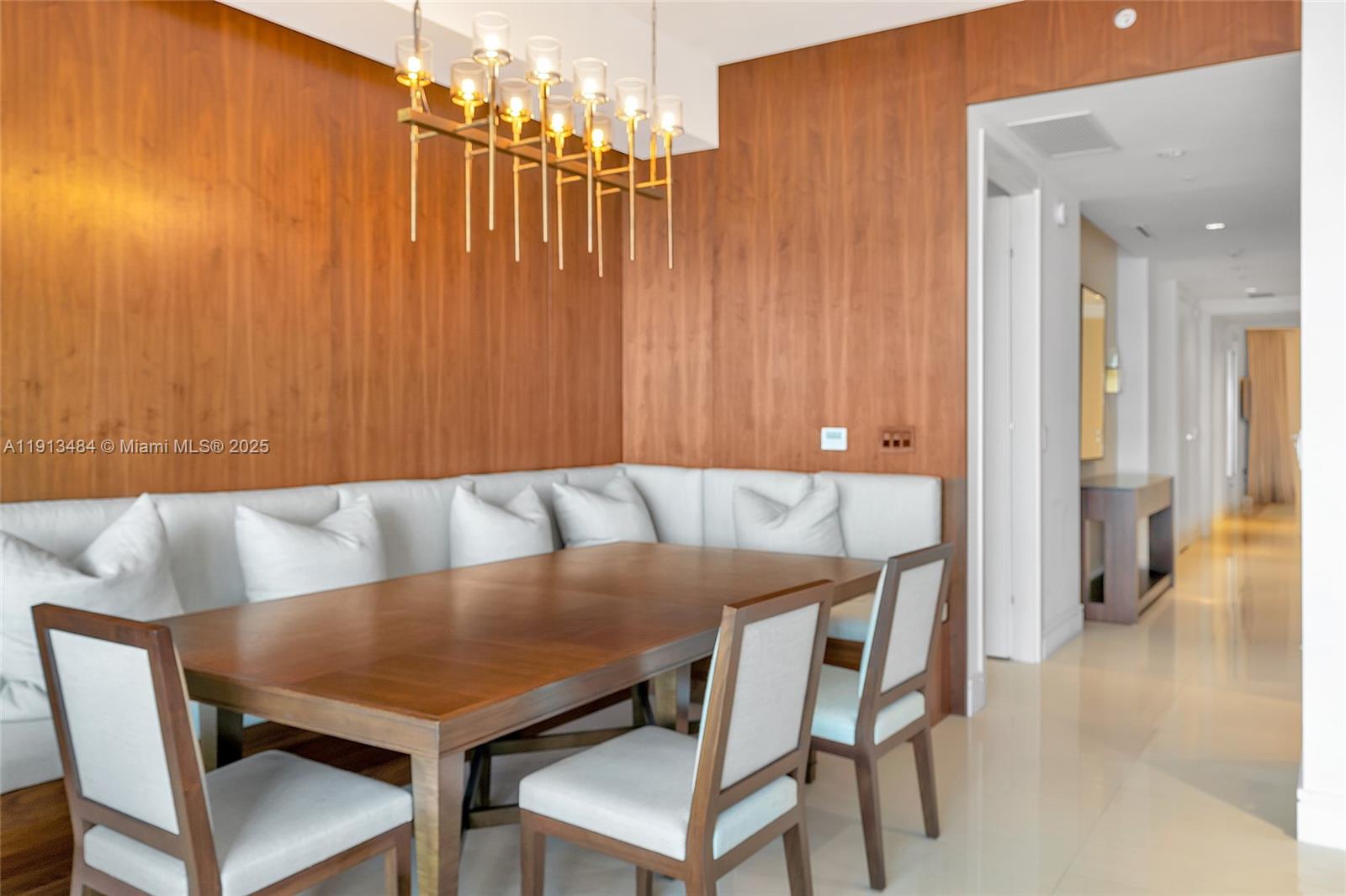 ECHO CONDO - Residential Lease