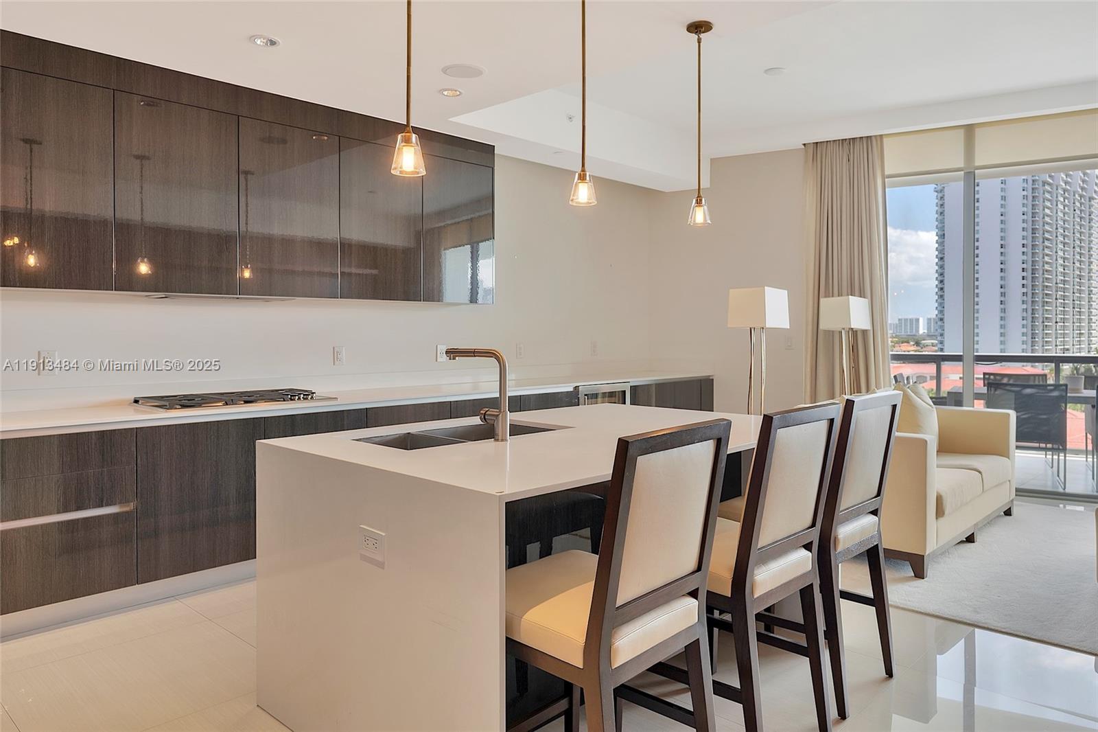 ECHO CONDO - Residential Lease