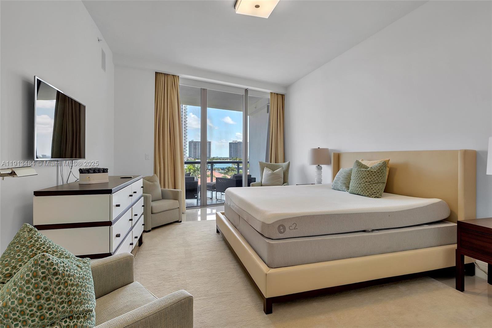 ECHO CONDO - Residential Lease