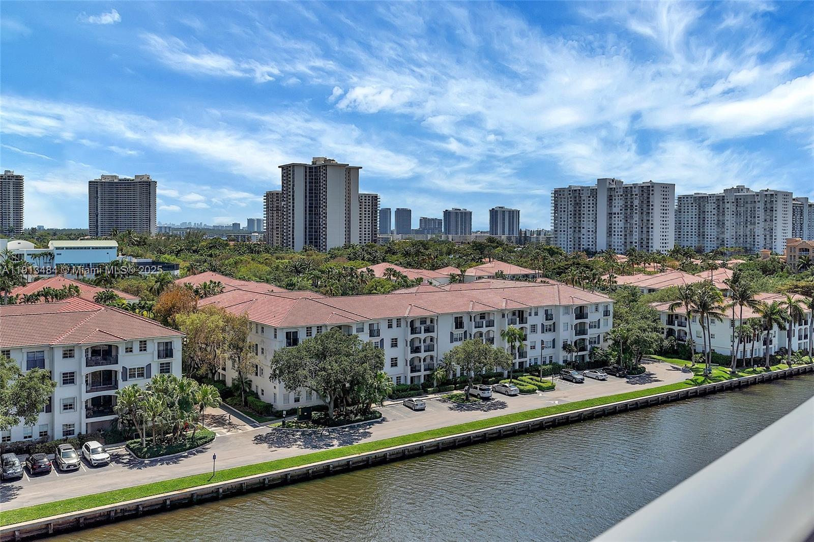 3250 NE 188th St 703