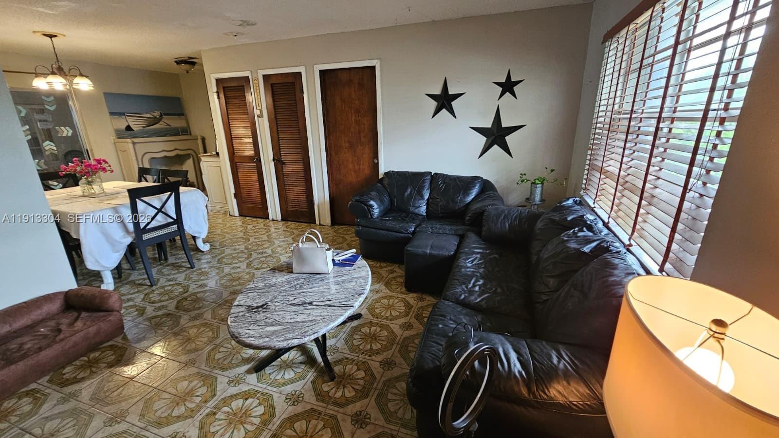 CASEIL HEIGHTS SEC 3 - Residential