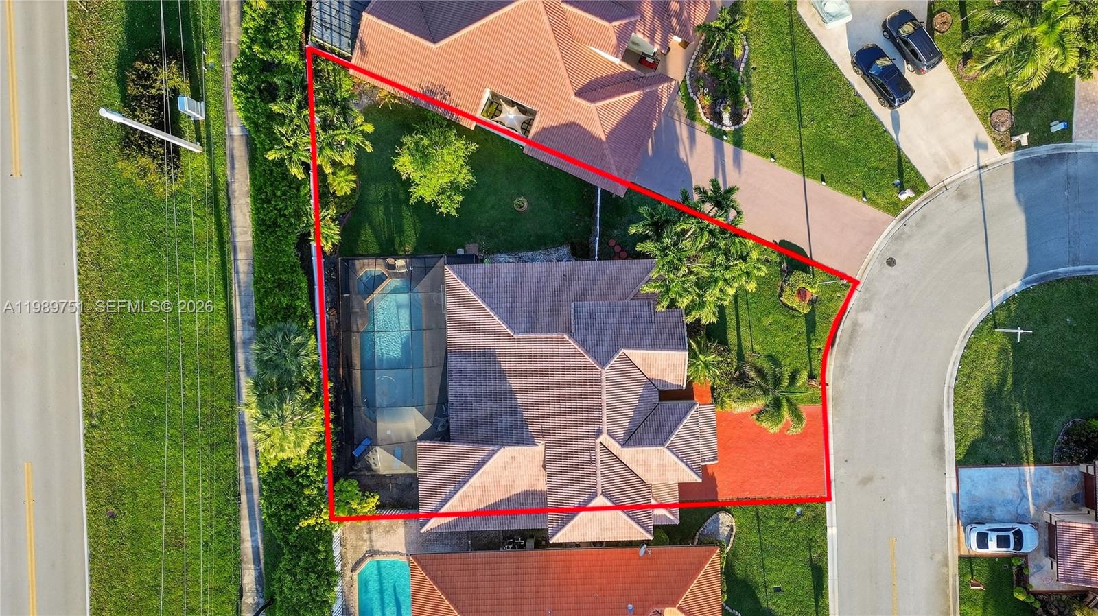 PEMBROKE LAKES SOUTH - Residential