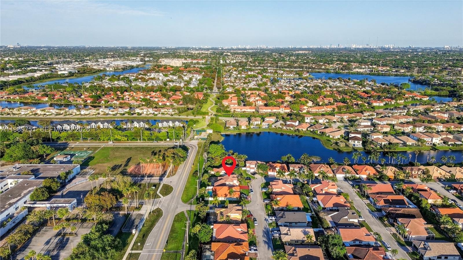 PEMBROKE LAKES SOUTH - Residential
