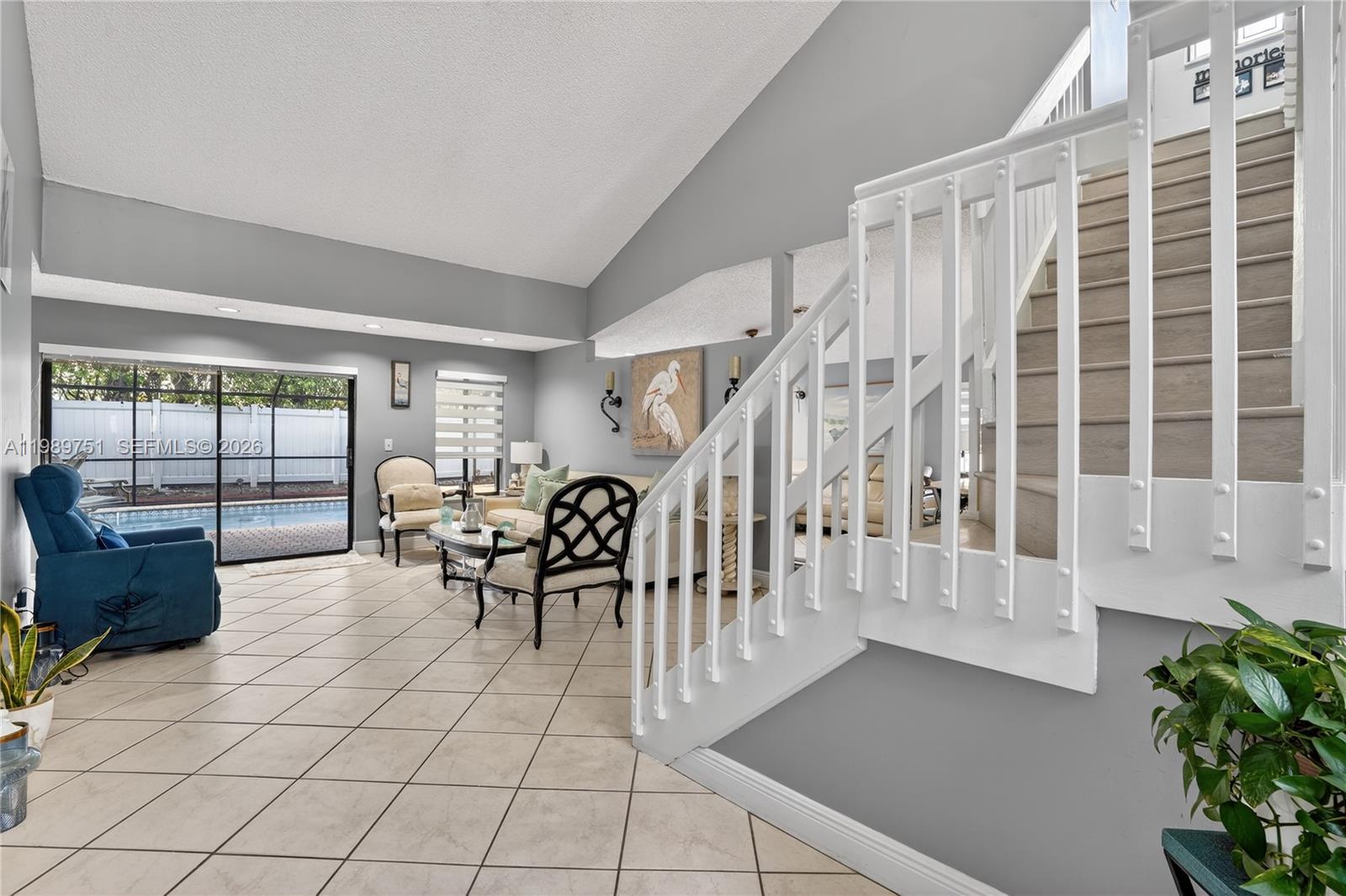 PEMBROKE LAKES SOUTH - Residential