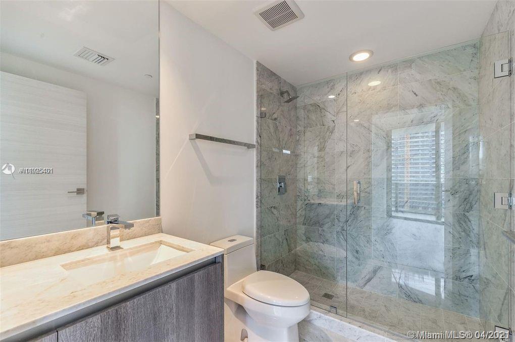 801 SMA RESIDENCES CONDO - Residential