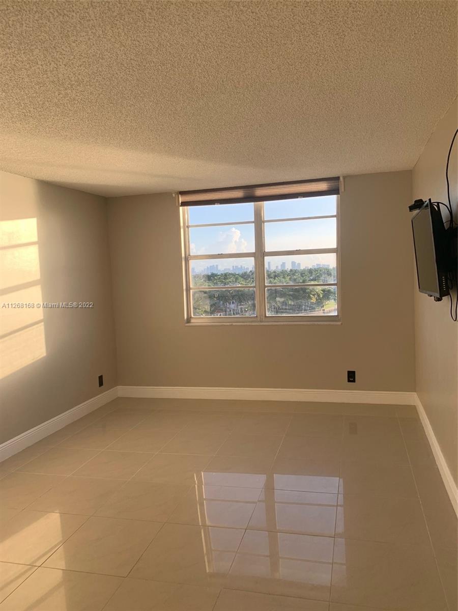 AQUASOL CONDO - Residential Lease