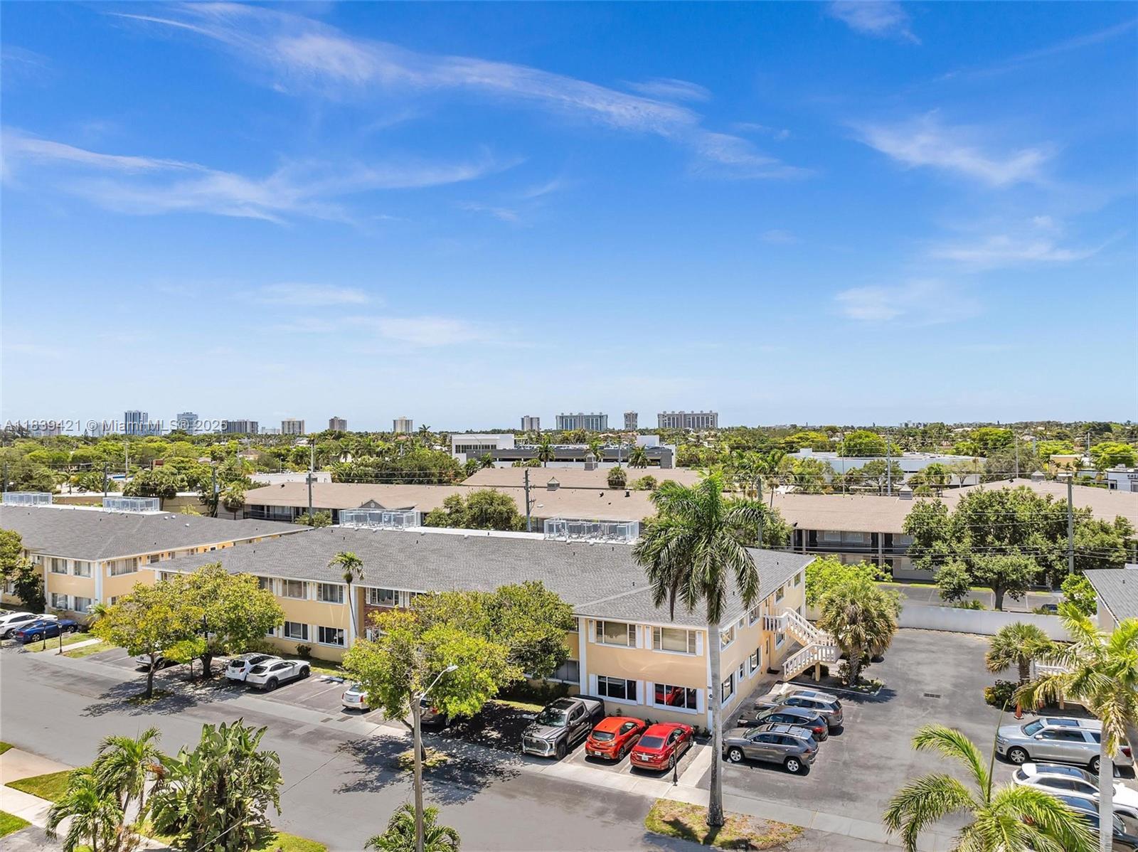 IMPERIAL POINT GARDENS CO - Residential