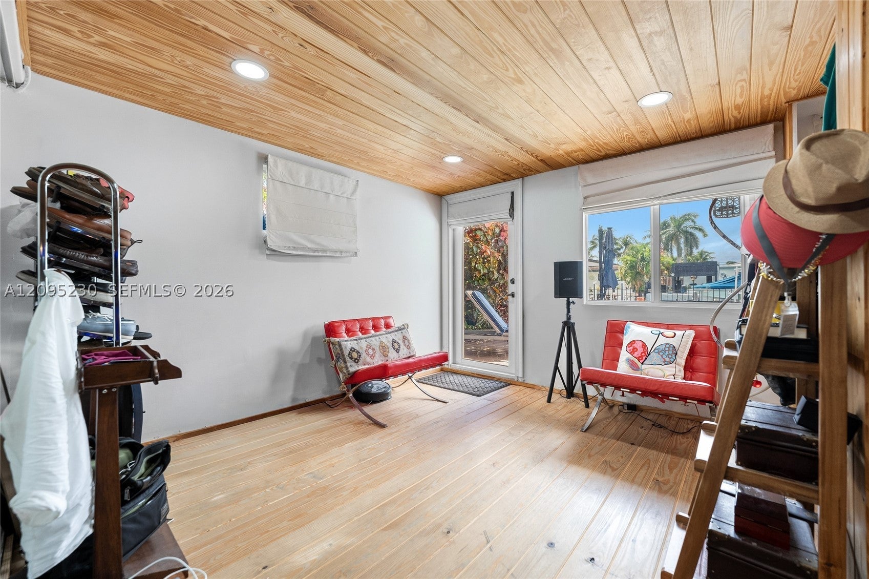 391 SE 16th Ave