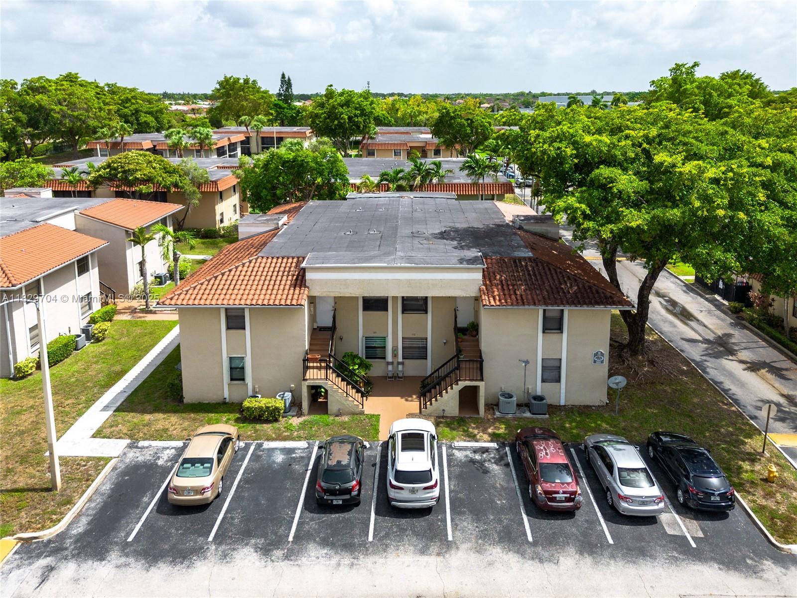 9802 Hammocks Blvd 101-16