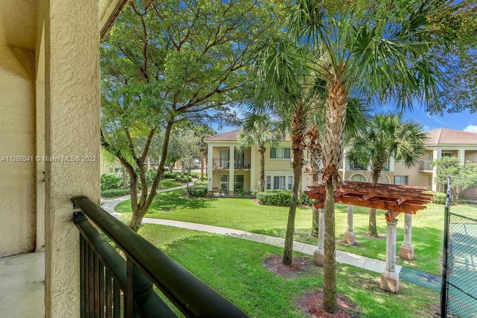 AVENTINE AT MIRAMAR BLDG - Residential Lease