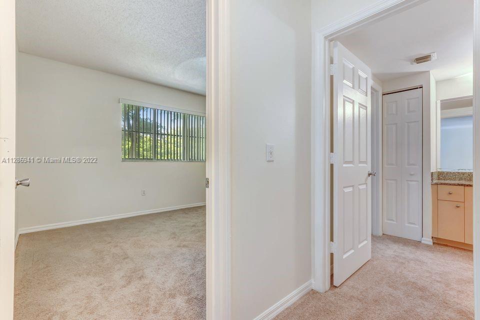 AVENTINE AT MIRAMAR BLDG - Residential Lease