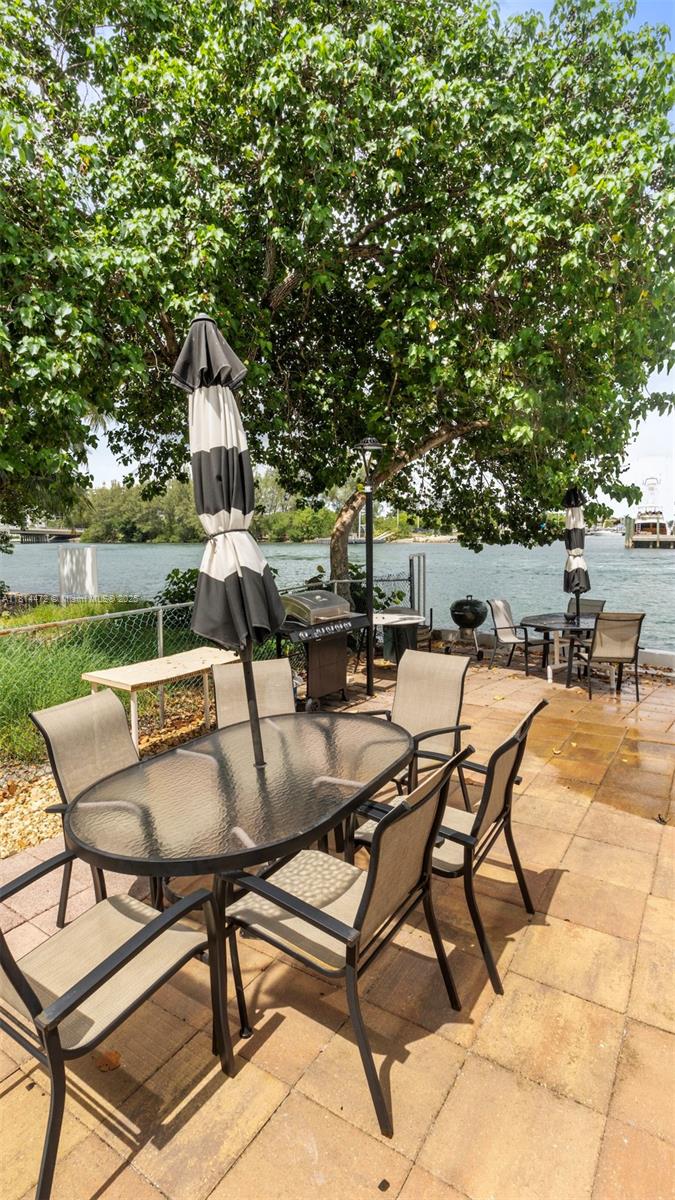 SEACREST TOWERS CONDO - Residential Lease