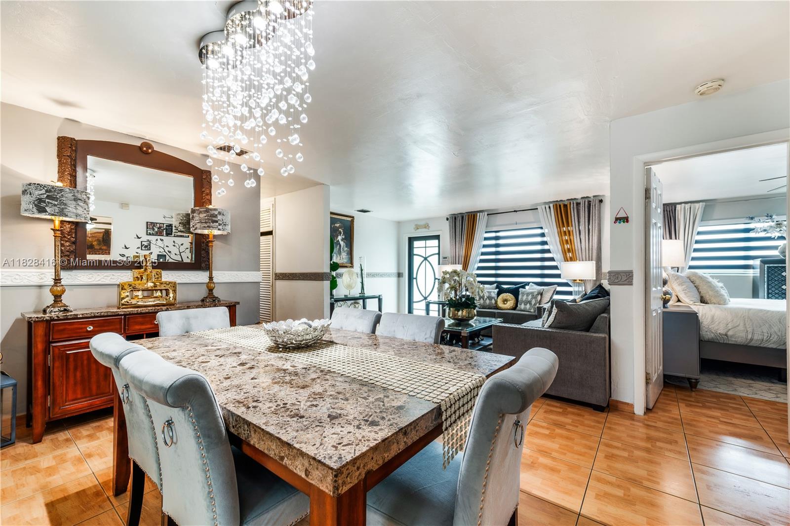 PALM SPRINGS LAKES 2ND AD - Residential