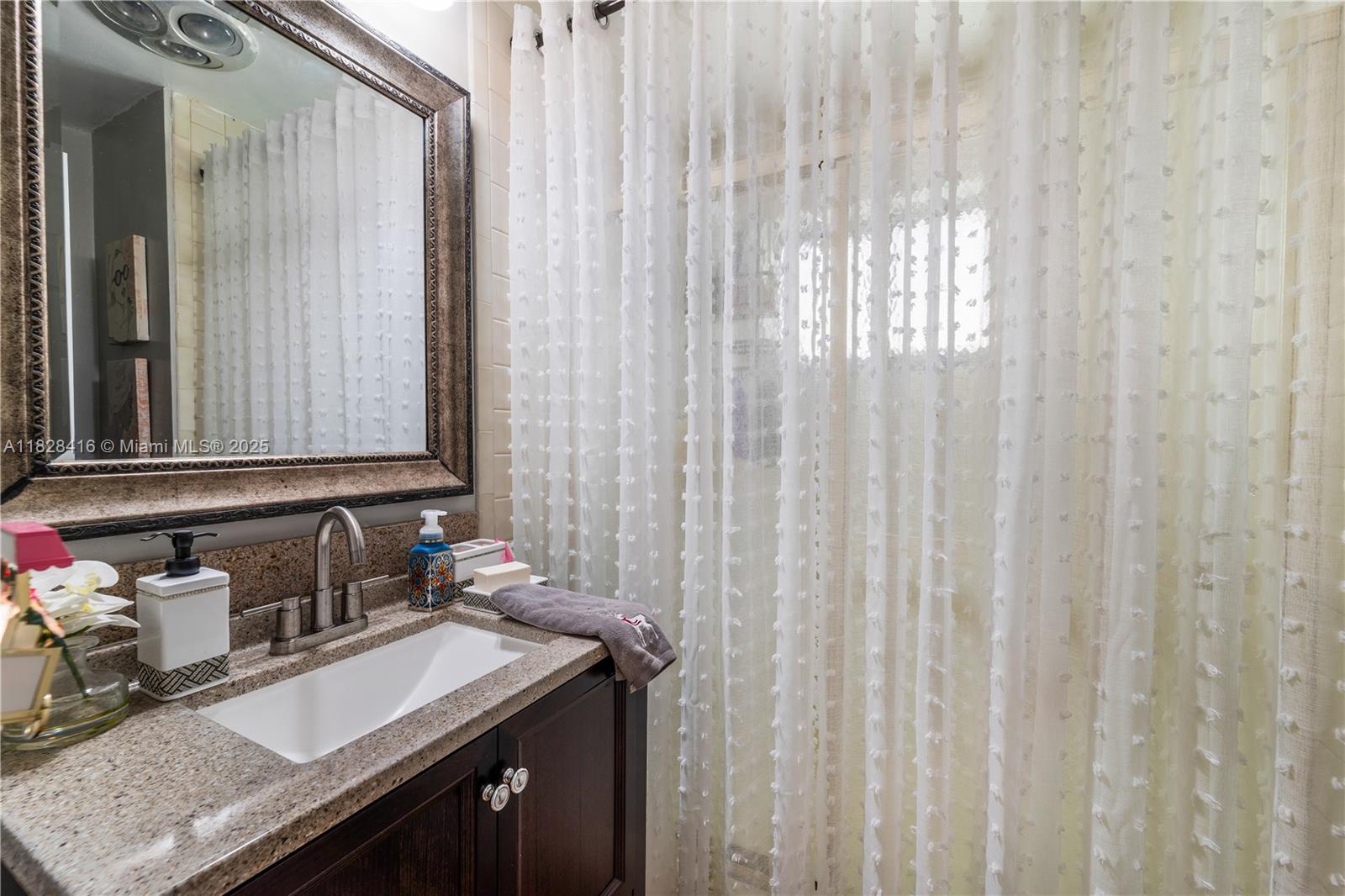 PALM SPRINGS LAKES 2ND AD - Residential