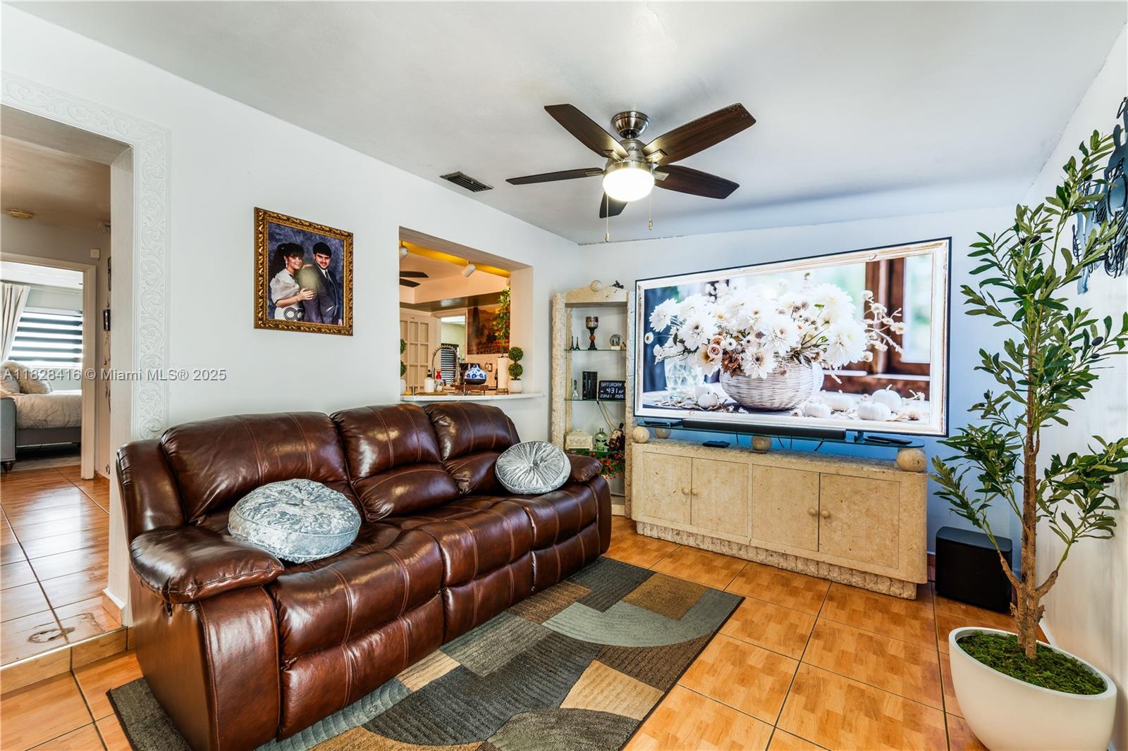 PALM SPRINGS LAKES 2ND AD - Residential
