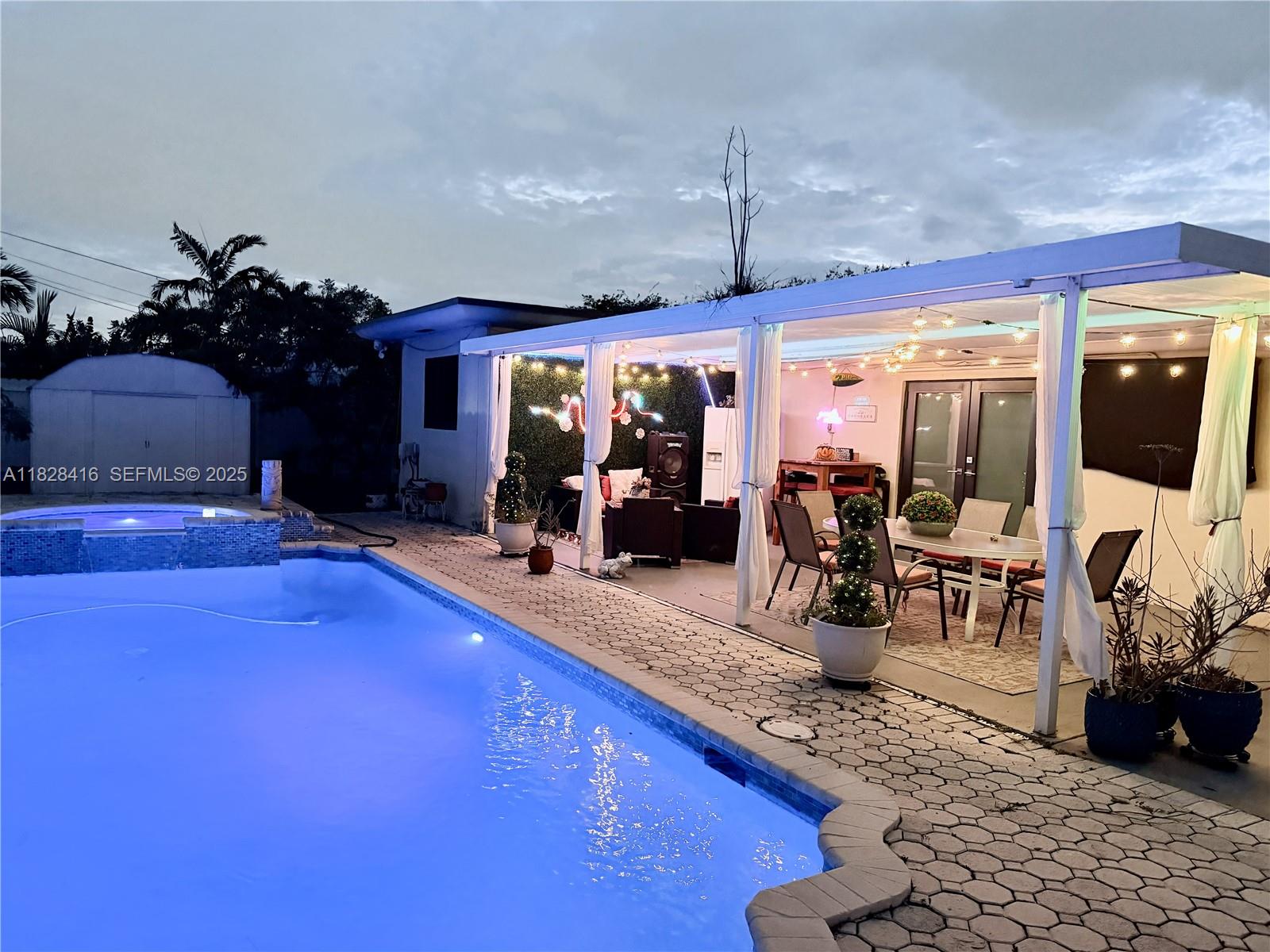 PALM SPRINGS LAKES 2ND AD - Residential