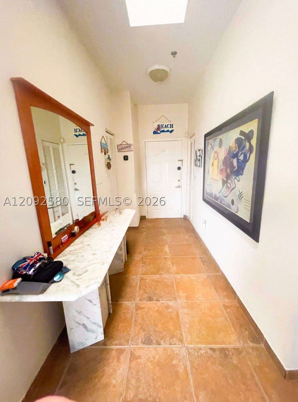 9008 Collins Ave 402
