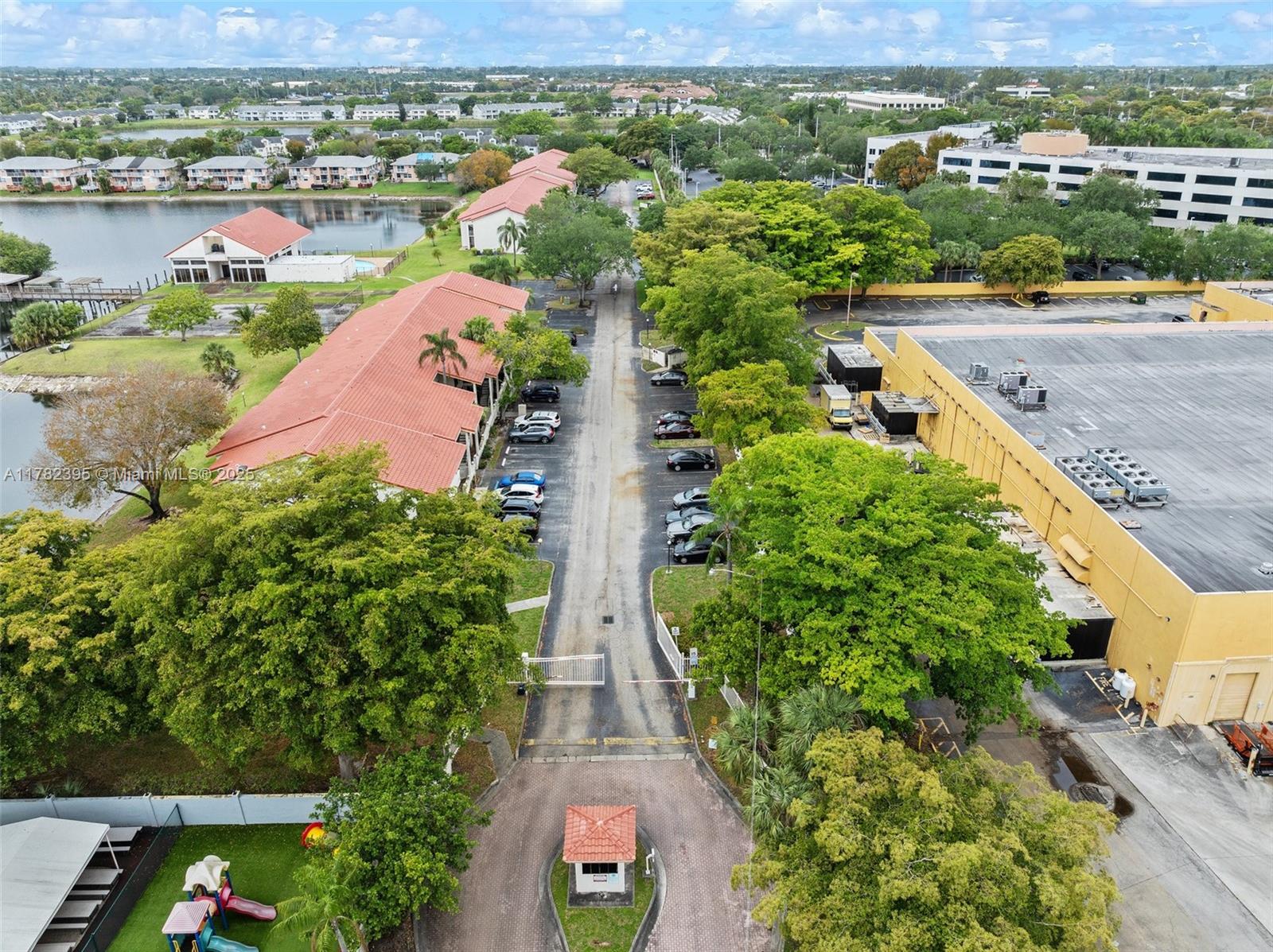 3300 NW 46th St 207