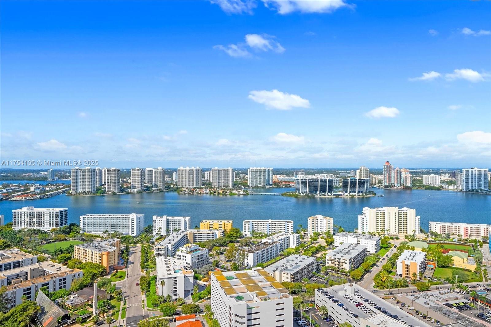 Acqualina - Residential