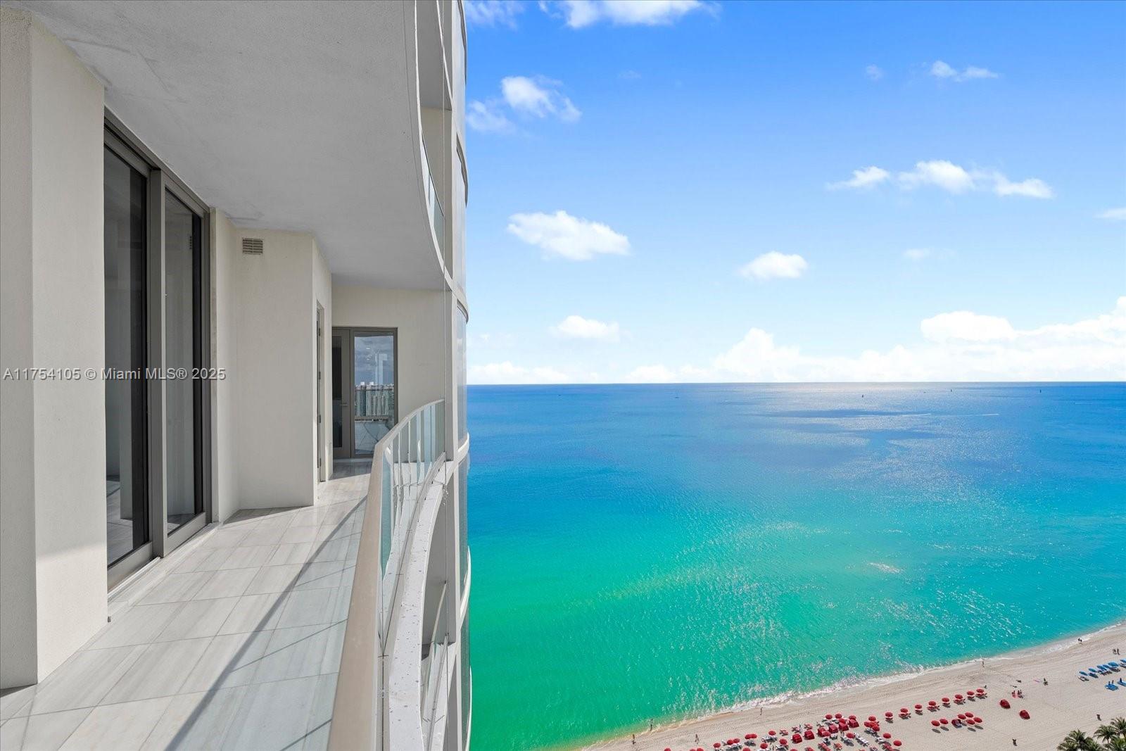 17901 Collins Ave 3004