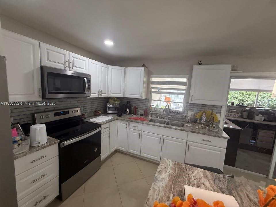 4707 Martha Louise Dr