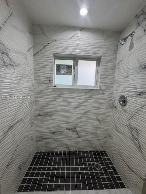 HIALEAH HGTS AMD - Residential Lease