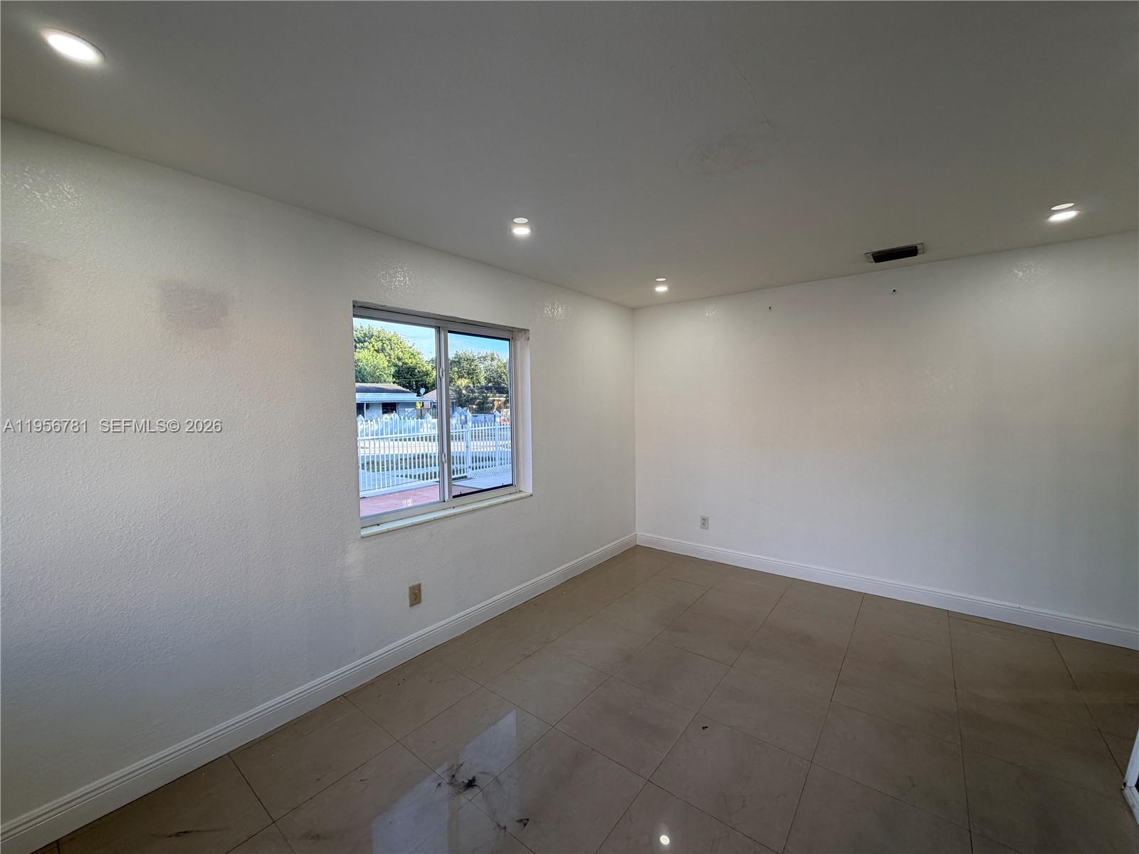 OPA LOCKA PLAT NO 3 REV - Residential