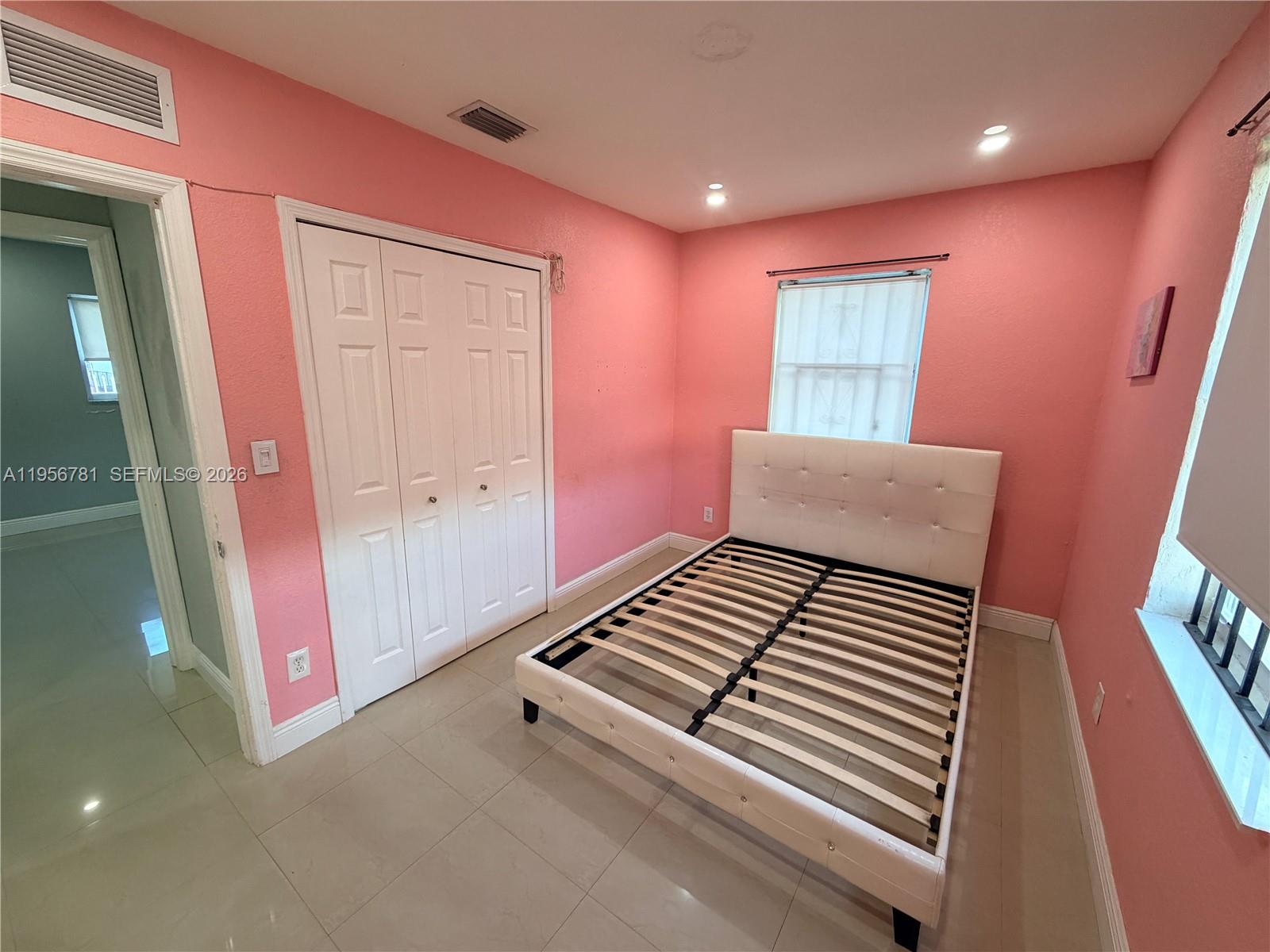 OPA LOCKA PLAT NO 3 REV - Residential