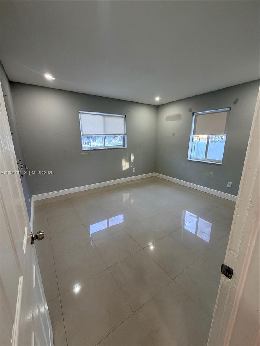 OPA LOCKA PLAT NO 3 REV - Residential