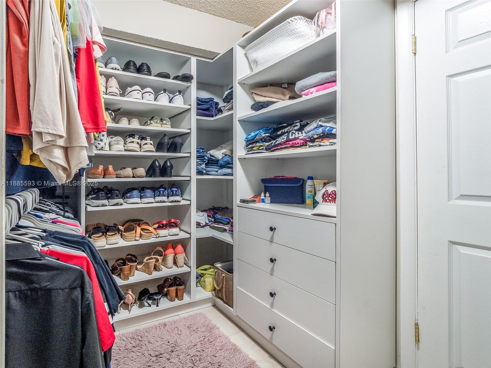 SNAPPER VILLAGE CONDO PHA - Residential