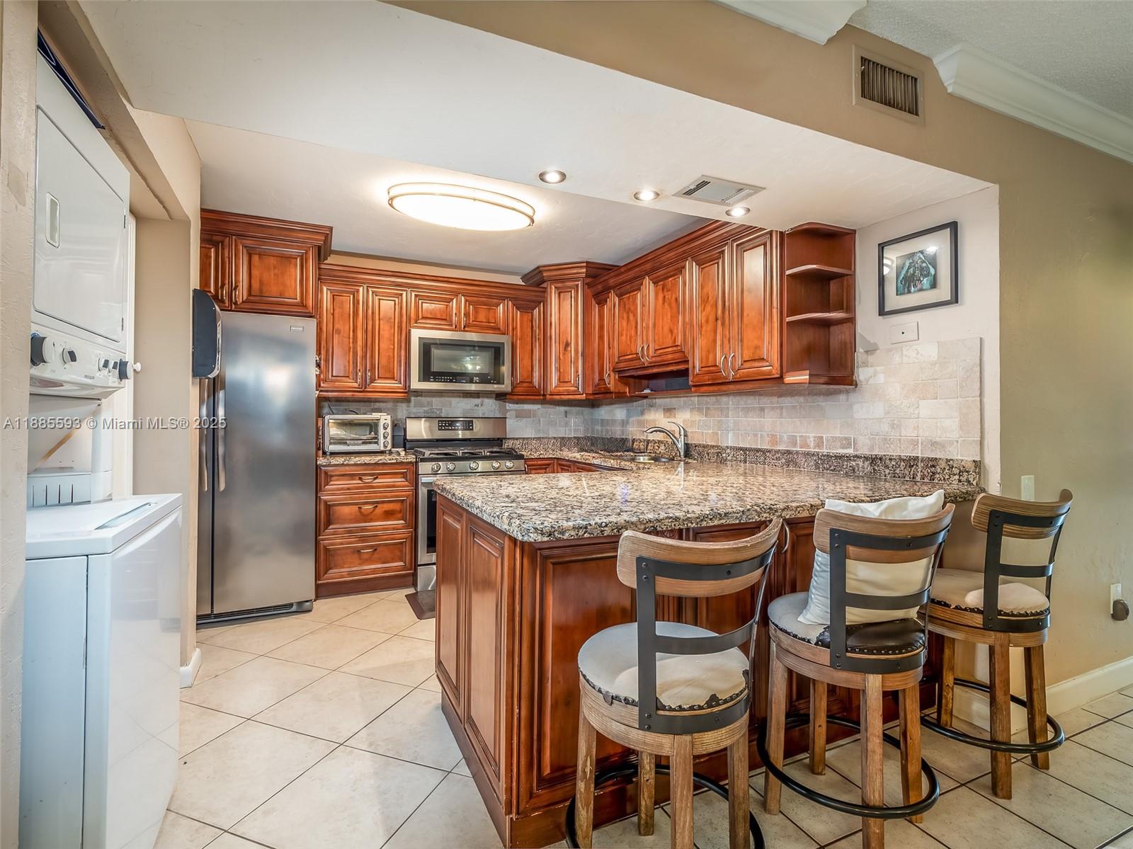 SNAPPER VILLAGE CONDO PHA - Residential