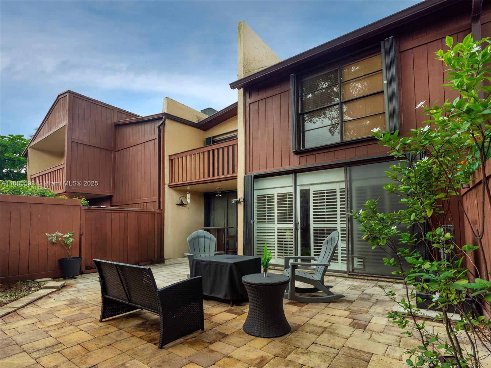 SNAPPER VILLAGE CONDO PHA - Residential