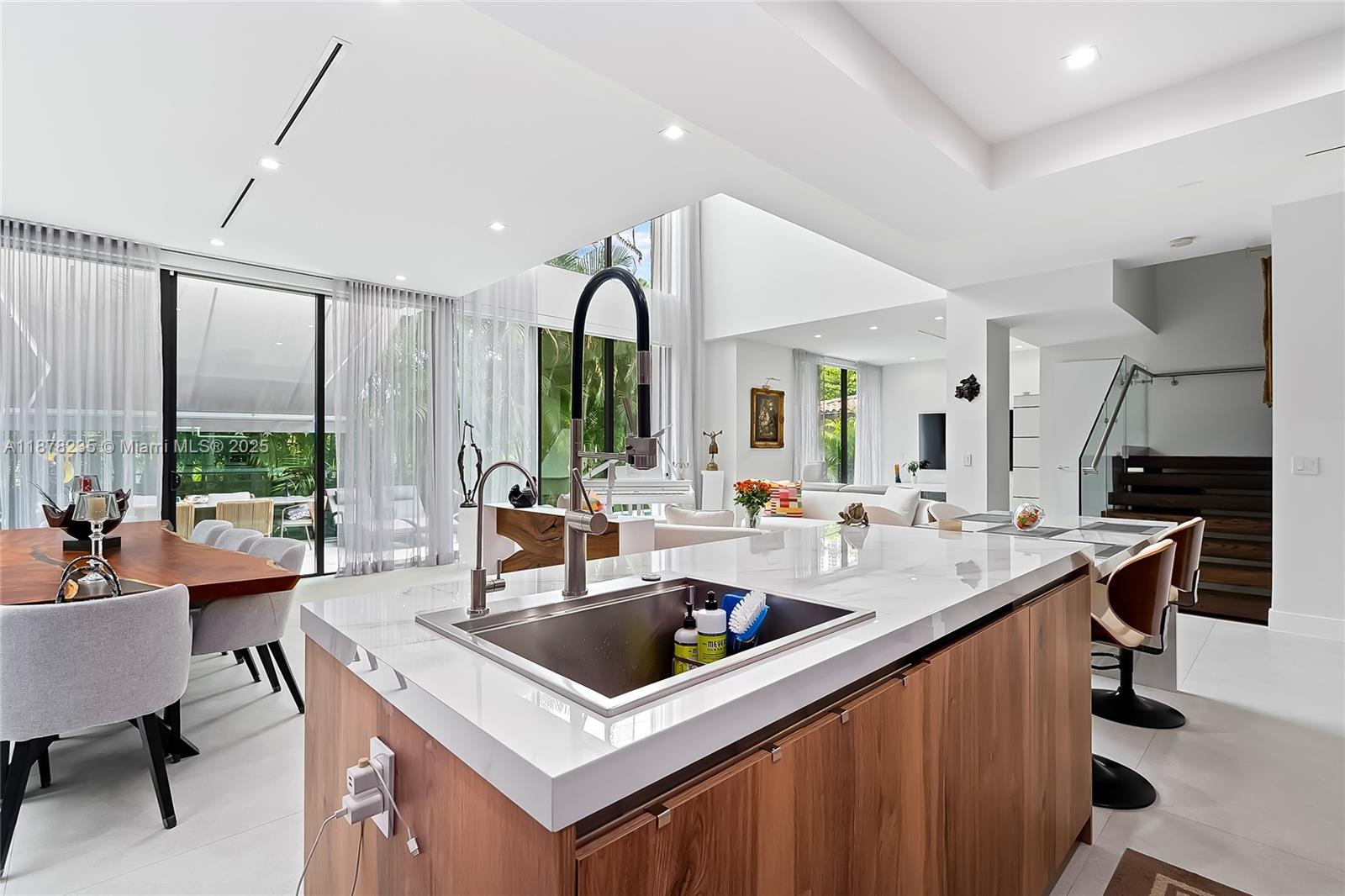 OCEAN BLVD ESTATES SEC A - Residential