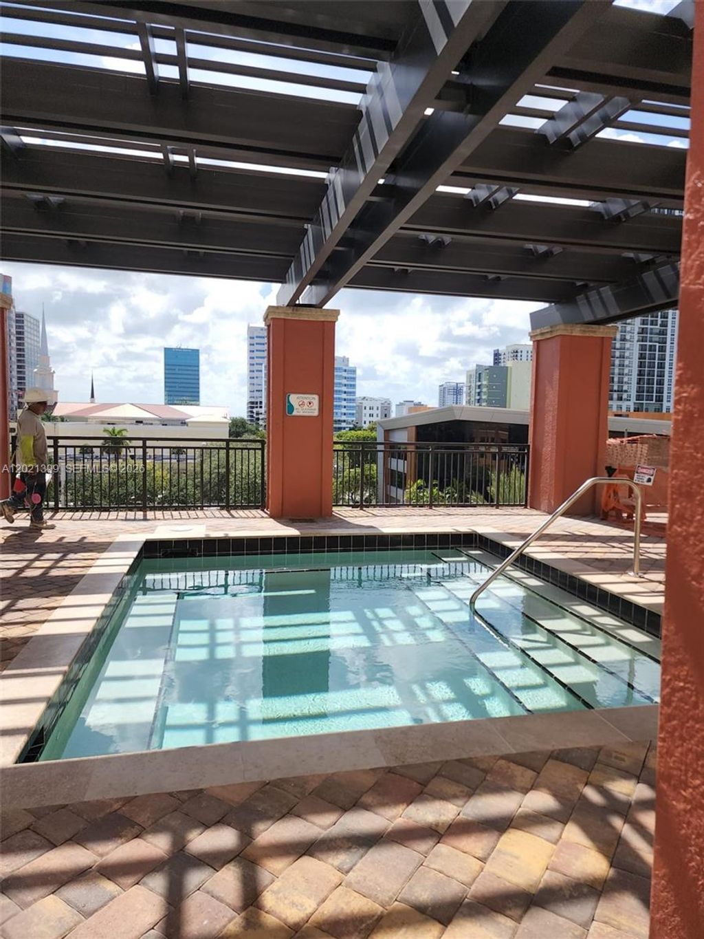 Photo of 110 N Federal Hwy #911, Fort Lauderdale, FL 33301 (MLS # A12021399)
