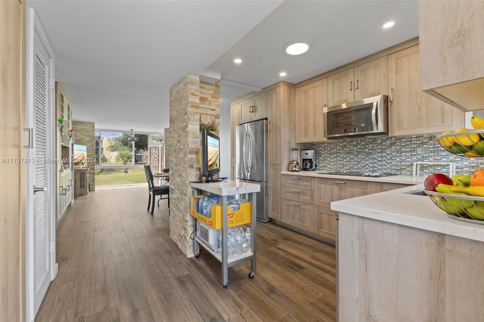 SUNRISE LAKES 43 CONDO - Residential