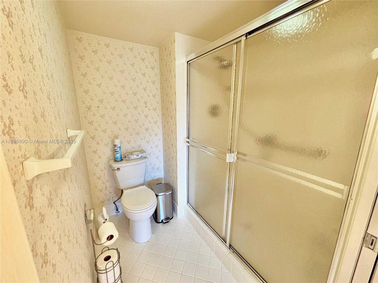 IVANHOE EAST AT CENTURY V - Residential