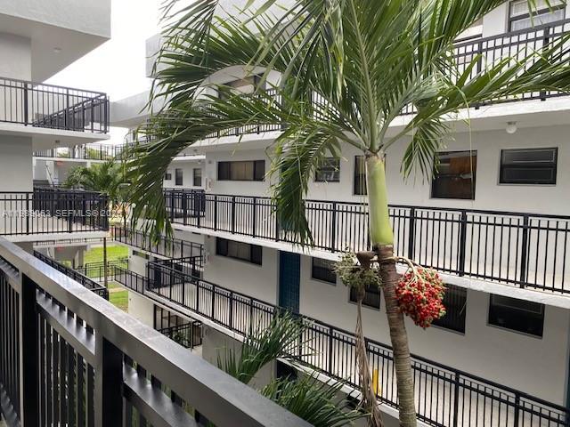 VICTORY GARDENS CONDO - Residential Lease