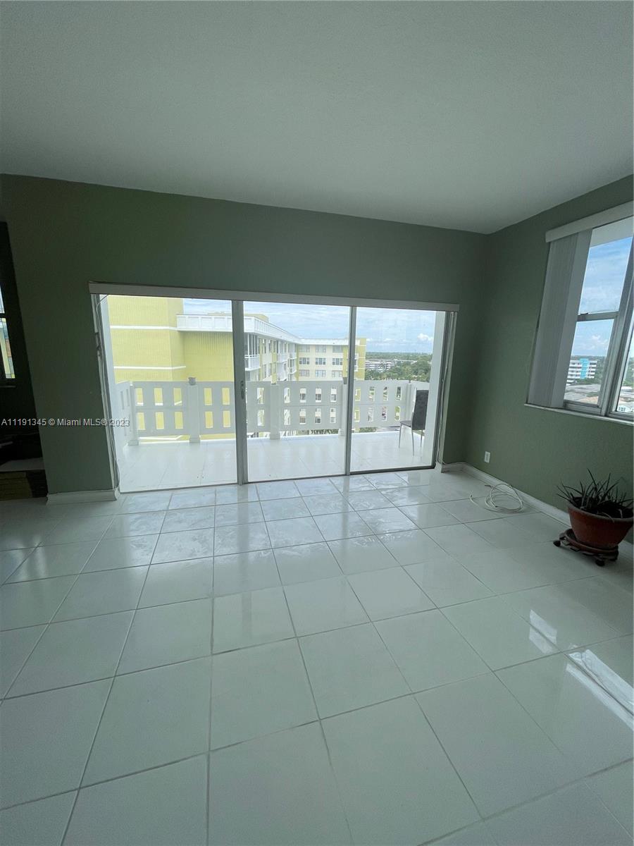 Photo 51 of 55 of 4350 Hillcrest Dr 1000 condo