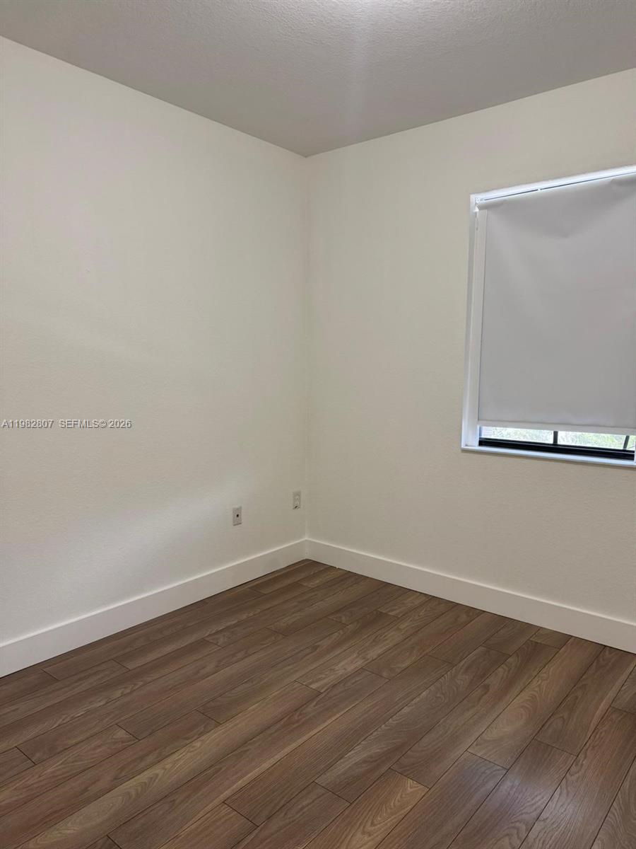 INTERLAKEN - Residential