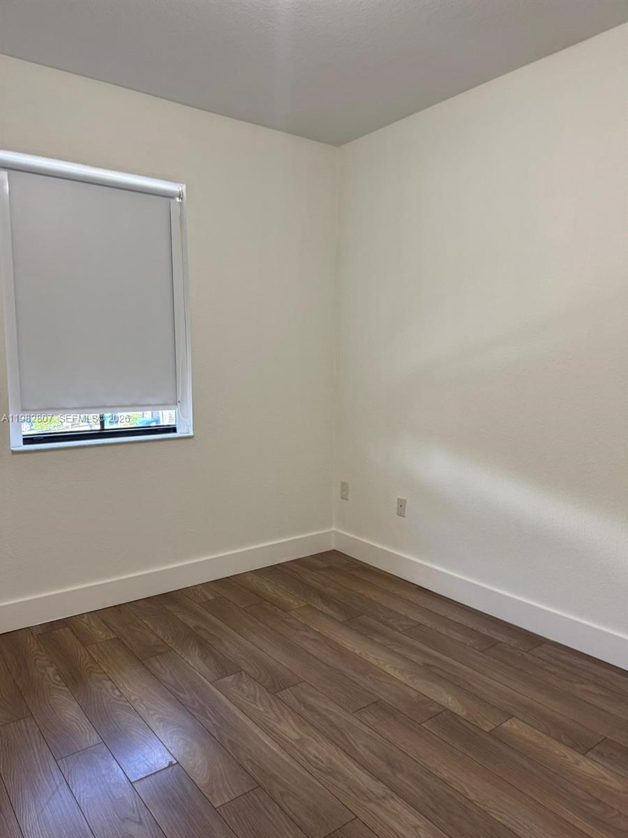 INTERLAKEN - Residential