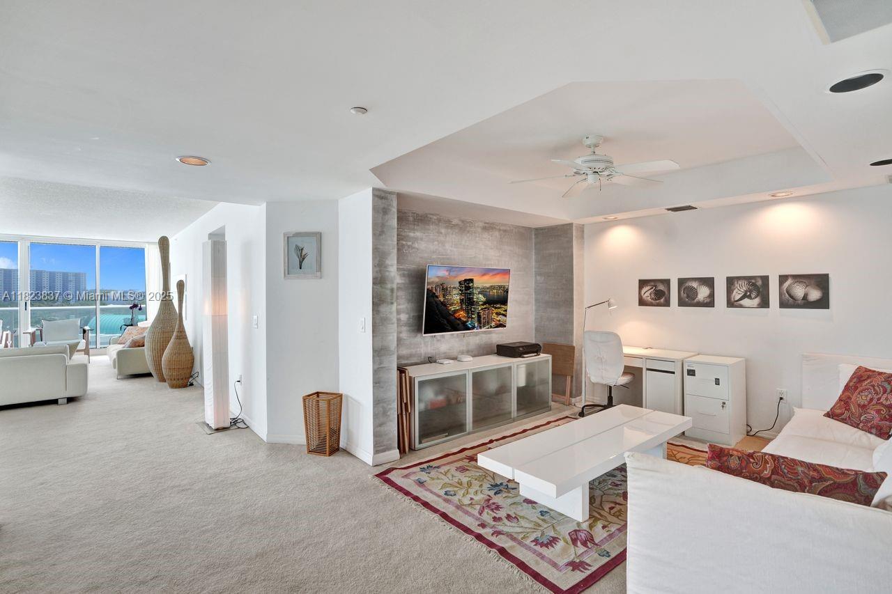 OCEANIA IV CONDO - Residential