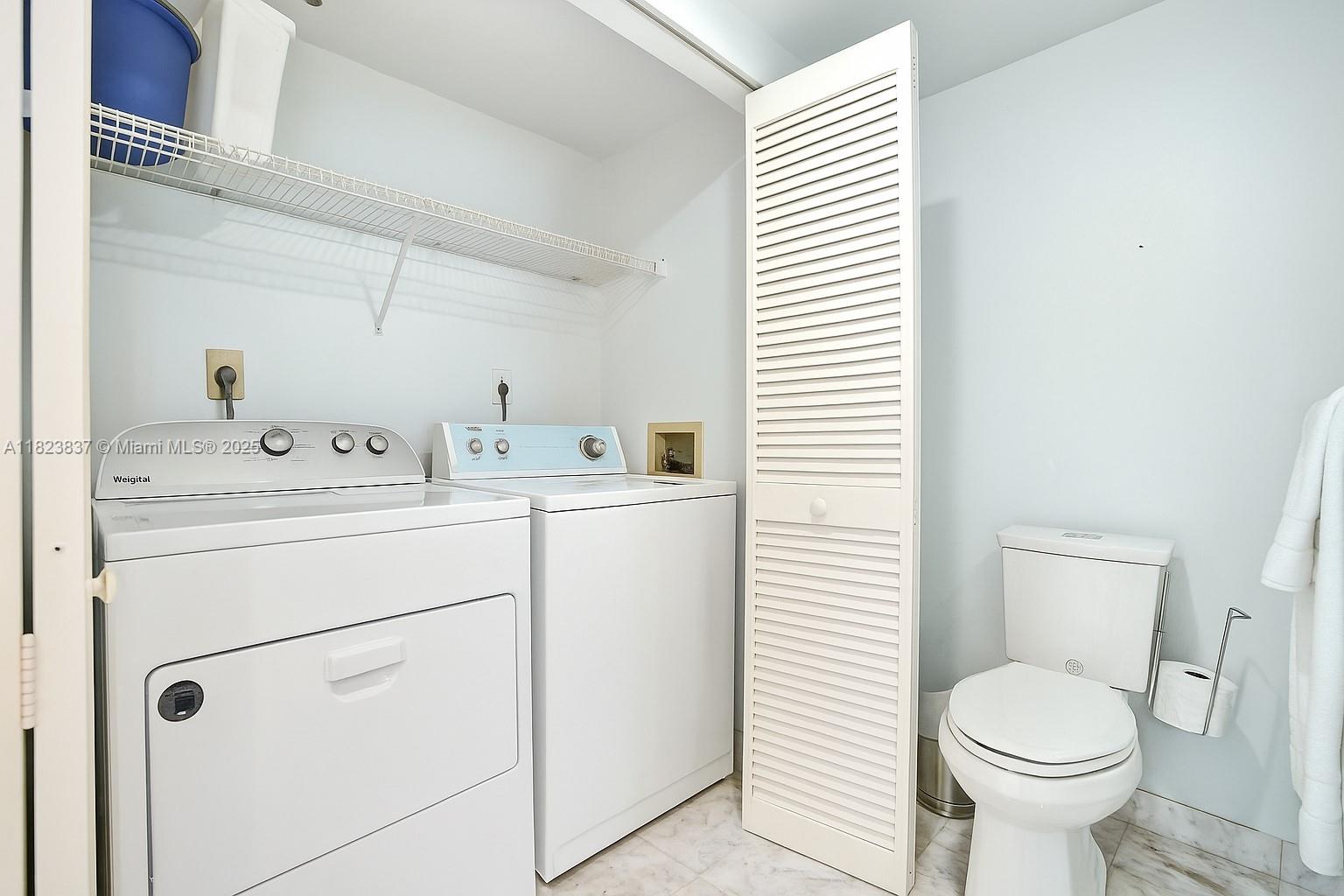 OCEANIA IV CONDO - Residential